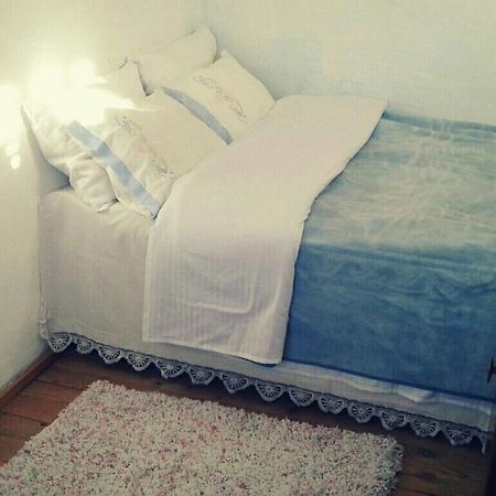 Small Room For Two In Private Villa Корча Екстериор снимка